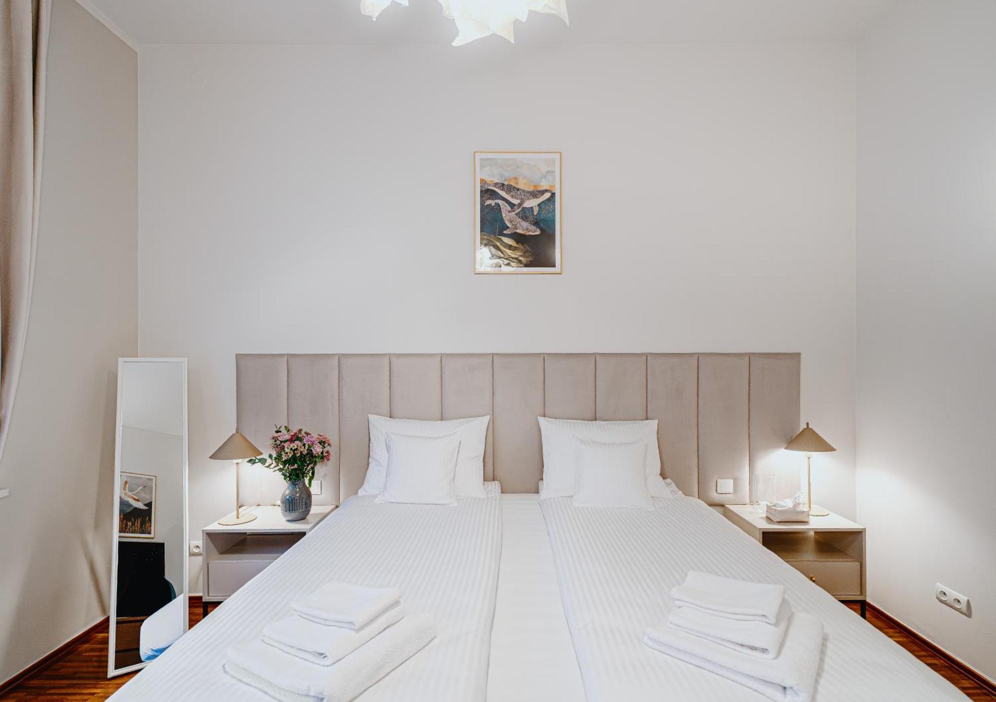 Tarlowska - Free Parking - Near Castle, Main Square & River - 3 Bedroom, Loggia, 2xtv 4k * Krakau