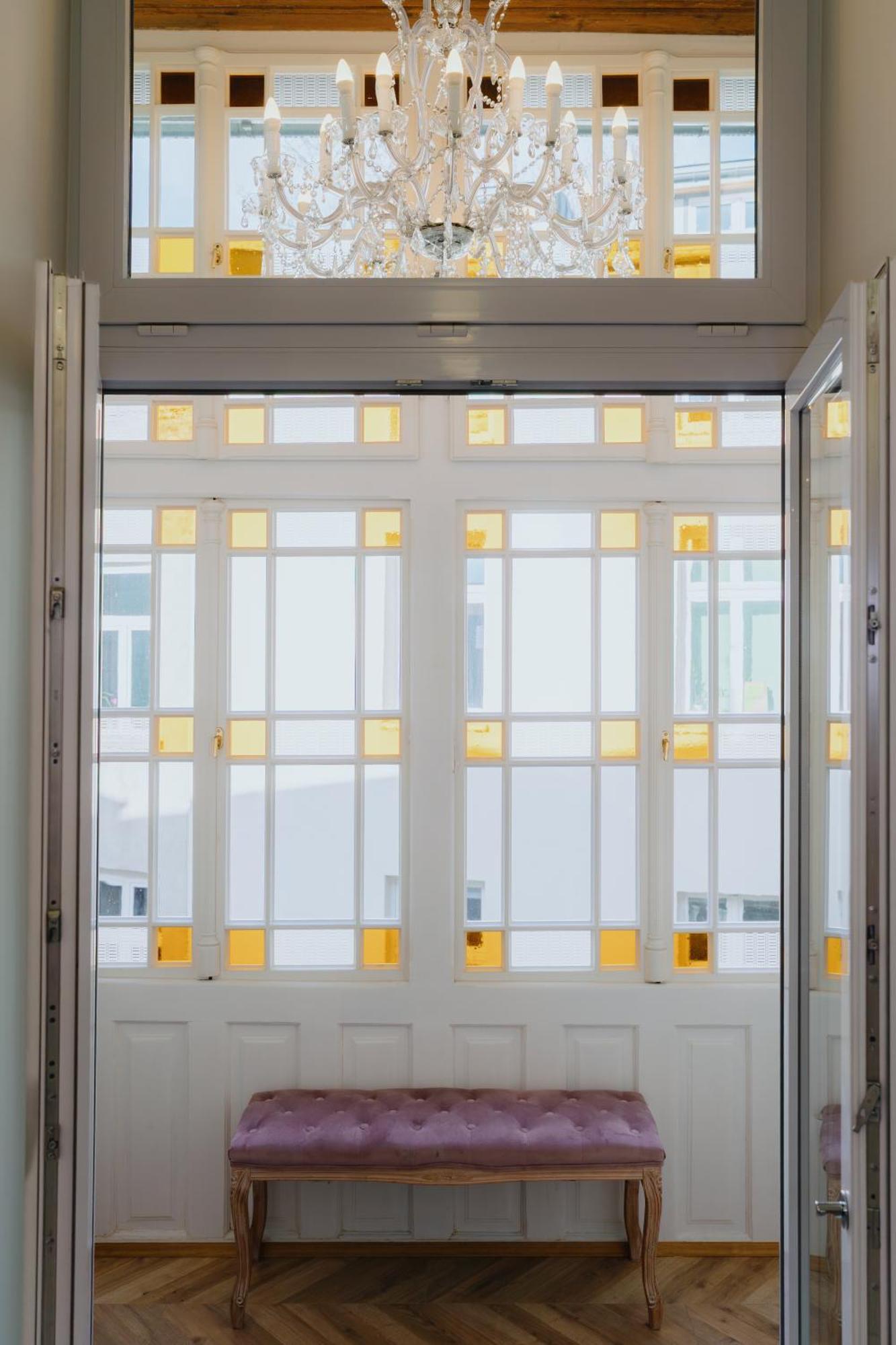 Tarlowska - Free Parking - Near Castle, Main Square & River - 3 Bedroom, Loggia, 2xtv 4k Krakau